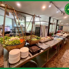 Buffet ဘူဖေးစနစ် ပြန်လည်ခင်းကျင်းထားကာ ဝန်ဆောင်မှု ပေးနေပါကြောင်း  အသိပေးခြင်း