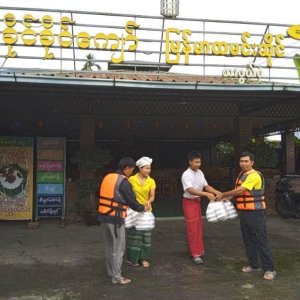 Khaing Khaing Kyaw Food Center