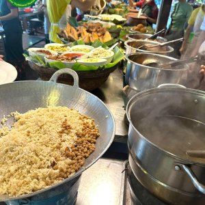 Khaing Khaing Kyaw Food Center