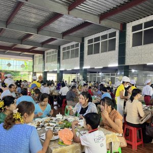 Khaing Khaing Kyaw Food Center