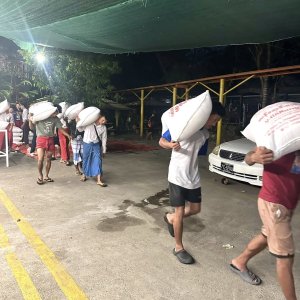 Khaing Khaing Kyaw Food Center