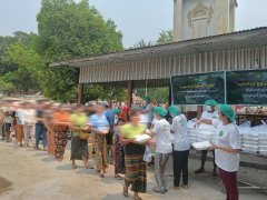 (၄၊၄၊၂၀၂၅)ရက်နေ့၊(၁၁:၃၀)နာရီ စစ်ကိုင်း ချက်ပြုတ်လှူဒါန်းခဲ့မှုမှတ်တမ်းများ၊