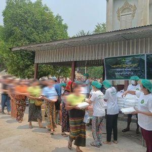 Khaing Khaing Kyaw Food Center