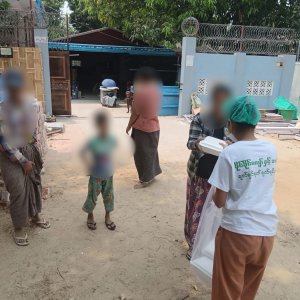 Khaing Khaing Kyaw Food Center
