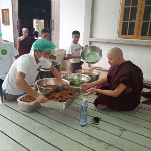 Khaing Khaing Kyaw Food Center