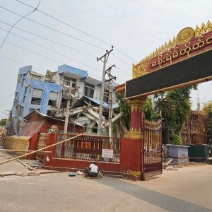 Khaing Khaing Kyaw Food Center
