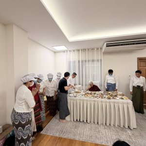 Khaing Khaing Kyaw Food Center