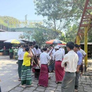 Khaing Khaing Kyaw Food Center