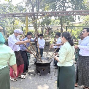 Khaing Khaing Kyaw Food Center