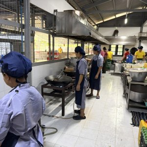 Khaing Khaing Kyaw Food Center