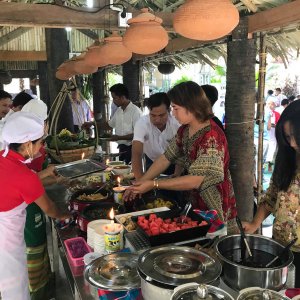 Khaing Khaing Kyaw Food Center